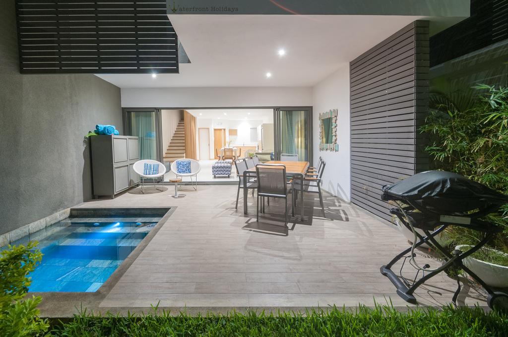 Latitude - With Private Plunge Pool Villa Rivière Noire Екстериор снимка